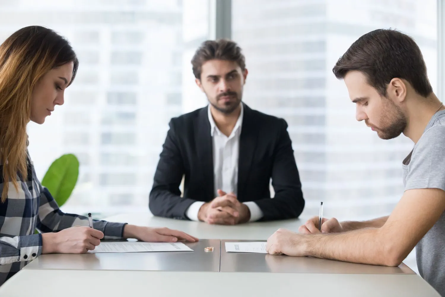 How EH Mediation Guides Couples Toward Fair and Balanced Outcomes Coleford